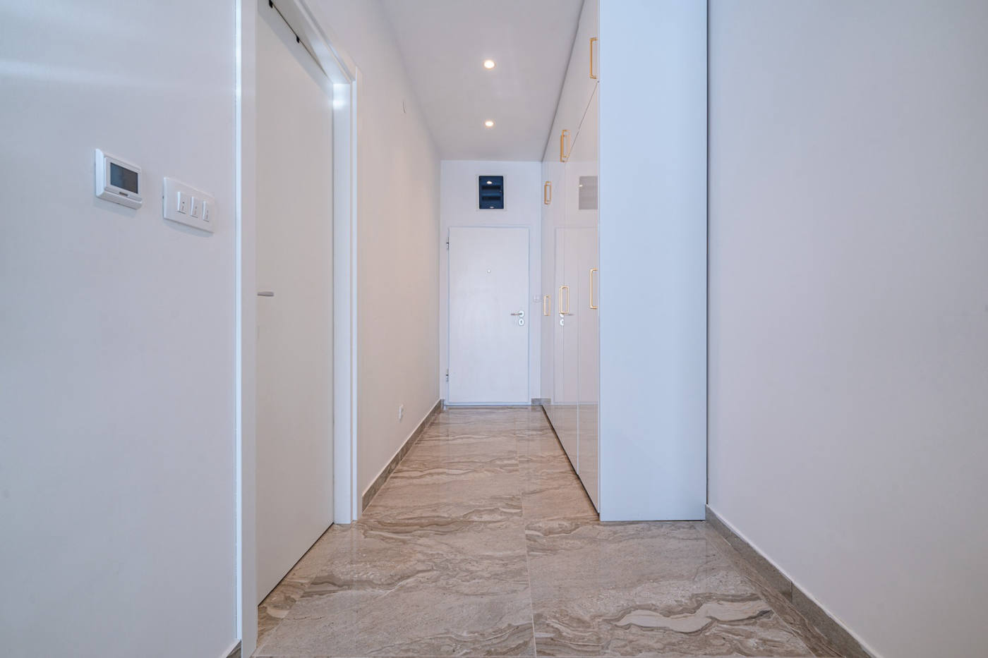 Квартира, 603 м², 275 000$ — FAKTOR
